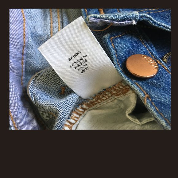 GAP 1989 skinny jeans. Girl size 8. - Picture 4 of 4